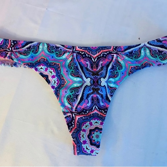 I.S.O.!!!I am looking for ANY Victoria’s Secret sexy little thong swim bikini! - Picture 13 of 15